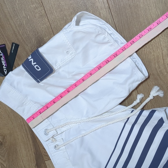 O'NEILL Boardshorts Floral Embroidered Swim Shorts Size 3 - Picture 7 of 10